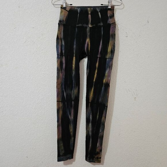 Spiritual Gangster Tie Dye Love Sculp Leggings Size XS-S - Picture 2 of 6
